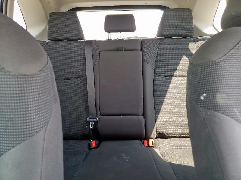 2T3LWRFV8RW198810 - 2024 TOYOTA RAV4 LE ვერცხლისფერი ფოტო 10