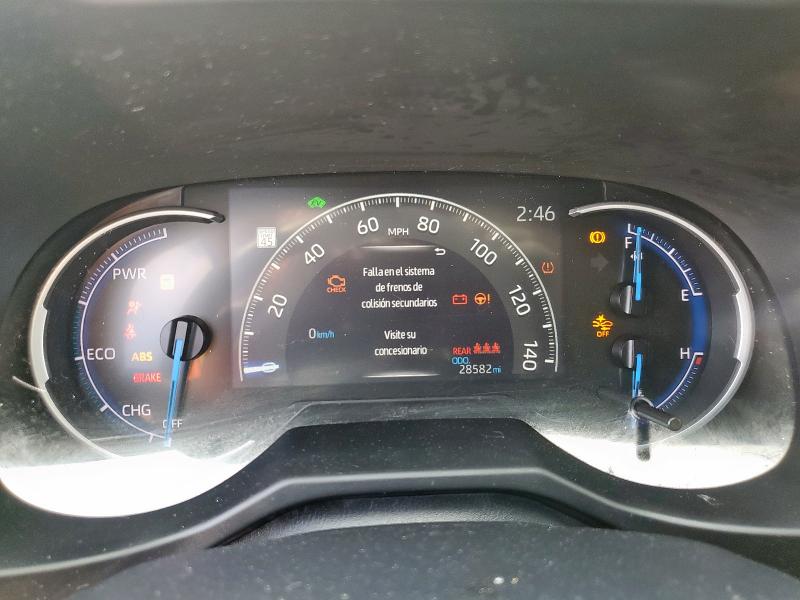 2T3LWRFV8RW198810 - 2024 TOYOTA RAV4 LE ვერცხლისფერი ფოტო 9