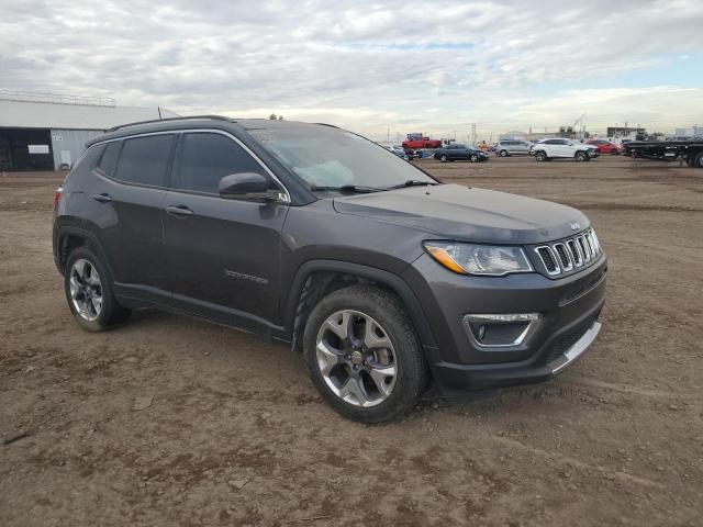 3C4NJCCB9KT749189 - 2019 JEEP COMPASS LIMITED CHARCOAL photo 4