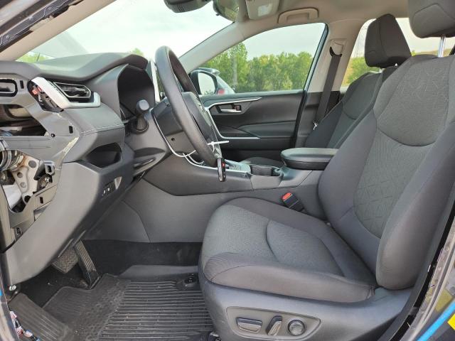 4T3RWRFV9RU122474 - 2024 TOYOTA RAV4 XLE 灰色 照片 7