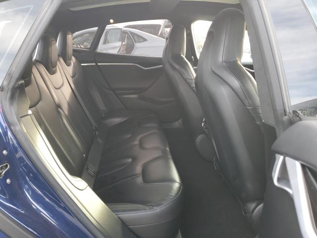 5YJSA1E20GF138428 - 2016 TESLA MODEL S ლურჯი ფოტო 10