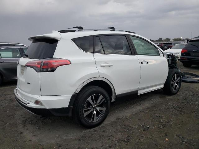 JTMWFREV2HD102812 - 2017 TOYOTA RAV4 XLE WHITE photo 3