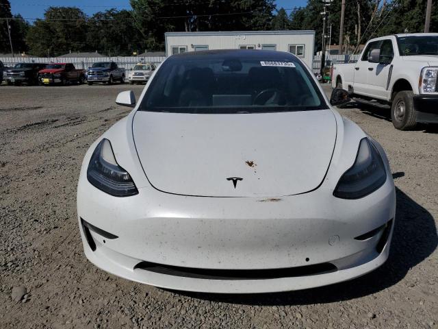 5YJ3E1EB9JF067522 - 2018 TESLA MODEL 3 Blanc photo 5