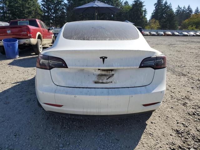 5YJ3E1EB9JF067522 - 2018 TESLA MODEL 3 Blanc photo 6