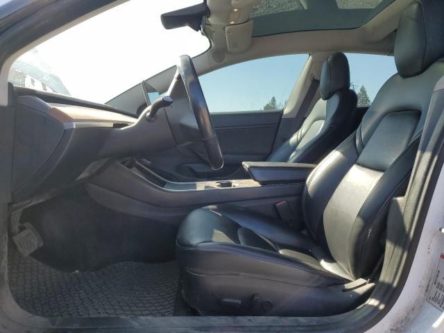 5YJ3E1EB9JF067522 - 2018 TESLA MODEL 3 Blanc photo 7