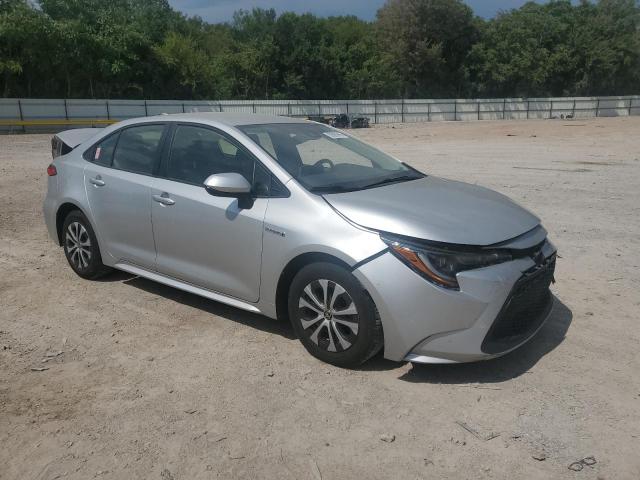 JTDEAMDE2MJ003627 - 2021 TOYOTA COROLLA LE SILVER photo 4