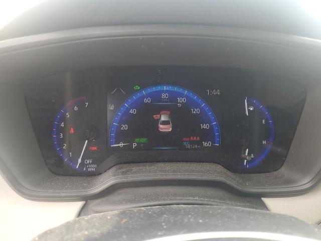 JTDEAMDE2MJ003627 - 2021 TOYOTA COROLLA LE SILVER photo 9