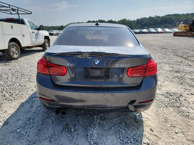 WBA8D9G56JNU71598 - 2018 BMW 330 XI GRAY photo 6