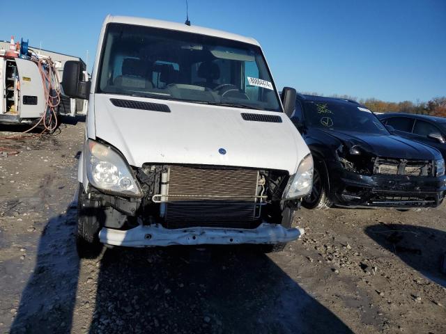 WDZPE7CC6D5809204 - 2013 MERCEDES-BENZ SPRINTER 2500 WHITE photo 5