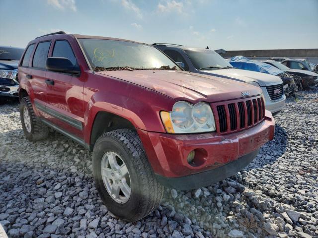 1J4GR48K15C581574 - 2005 JEEP GRAND CHER LAREDO أحمر صورة 4