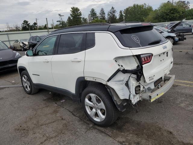 3C4NJDBB9JT251810 - 2018 JEEP COMPASS LATITUDE Biały zdjęcie 2