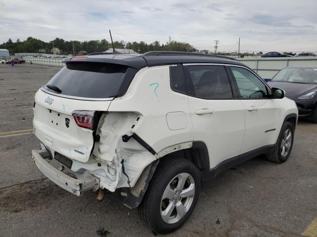 3C4NJDBB9JT251810 - 2018 JEEP COMPASS LATITUDE Biały zdjęcie 3