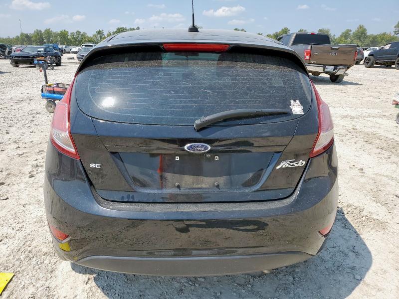 3FADP4EJ8JM122650 - 2018 FORD FIESTA SE Qara foto 6