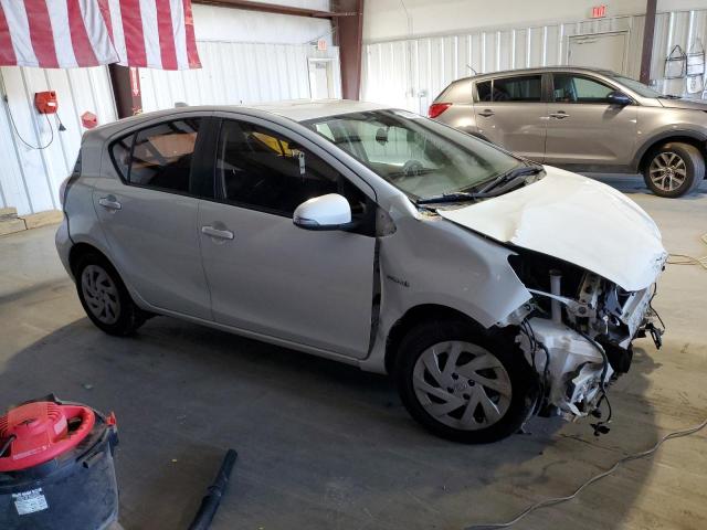 JTDKDTB39G1135777 - 2016 TOYOTA PRIUS C WHITE photo 4