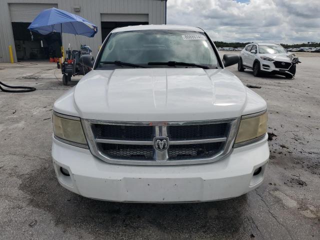 1D7RE2BK9BS620703 - 2011 DODGE DAKOTA ST WHITE photo 5