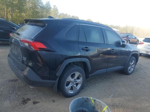 2T3R1RFV4NC278268 - 2022 TOYOTA RAV4 XLE BLACK photo 3