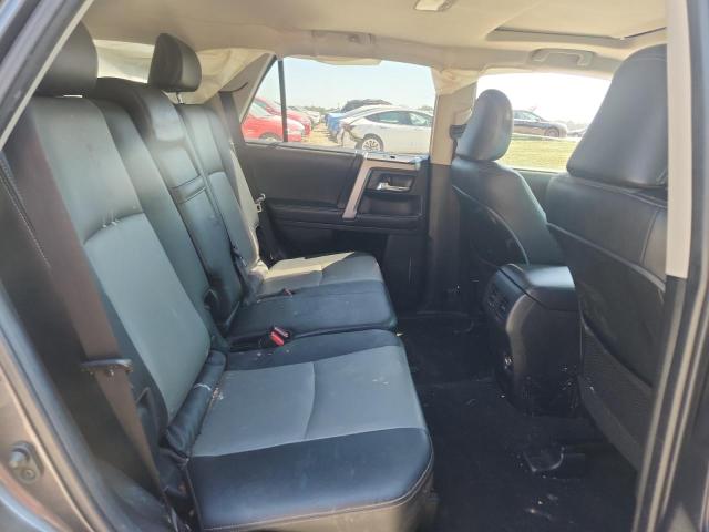 JTEZU5JRXJ5179153 - 2018 TOYOTA 4RUNNER SR5 ნაცრისფერი ფოტო 11