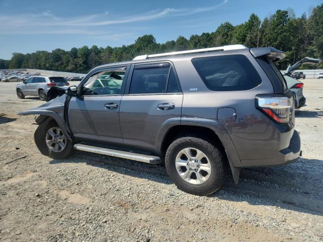 JTEZU5JRXJ5179153 - 2018 TOYOTA 4RUNNER SR5 ნაცრისფერი ფოტო 2