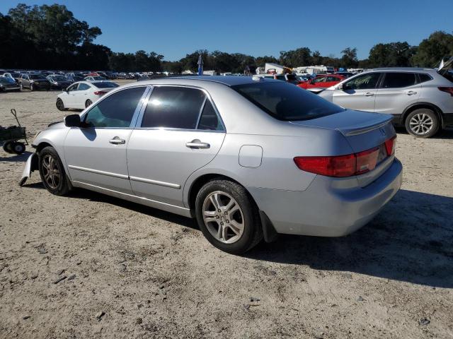 1HGCM66575A036424 - 2005 HONDA ACCORD EX SILVER photo 2