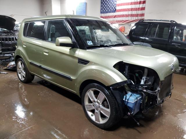 KNDJT2A28A7151586 - 2010 KIA SOUL + GREEN photo 4