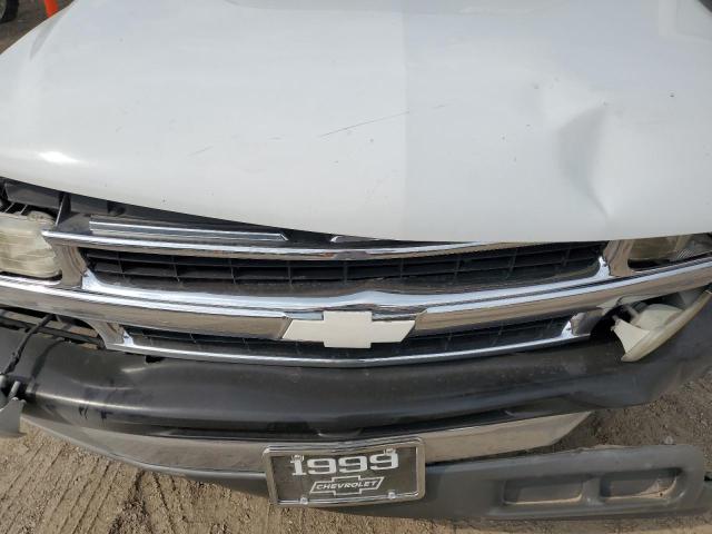 1GCEC14W8XE153966 - 1999 CHEVROLET SILVERADO C1500 WHITE photo 11