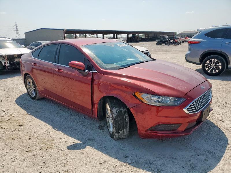 3FA6P0HD6JR260049 - 2018 FORD FUSION SE RED photo 4