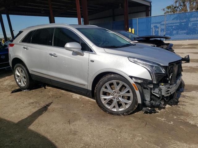 1GYKNCRS4KZ195366 - 2019 CADILLAC XT5 LUXURY SILVER photo 4