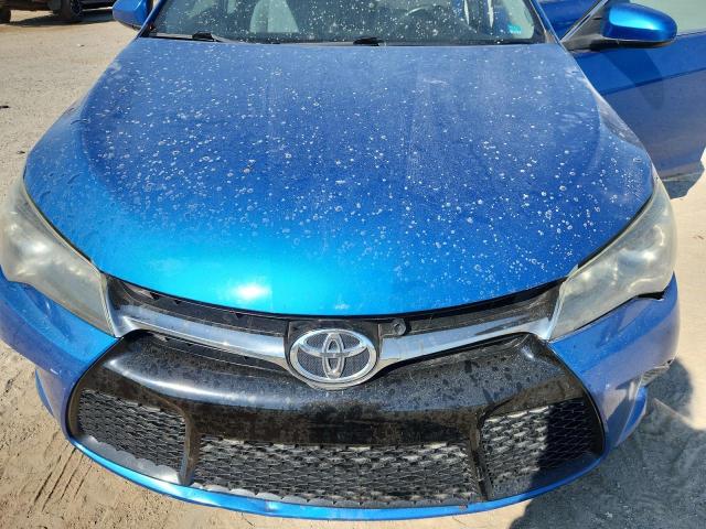 4T1BF1FK2HU663835 - 2017 TOYOTA CAMRY LE BLUE photo 11