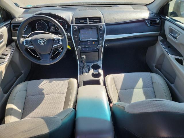 4T1BF1FK2HU663835 - 2017 TOYOTA CAMRY LE BLUE photo 8