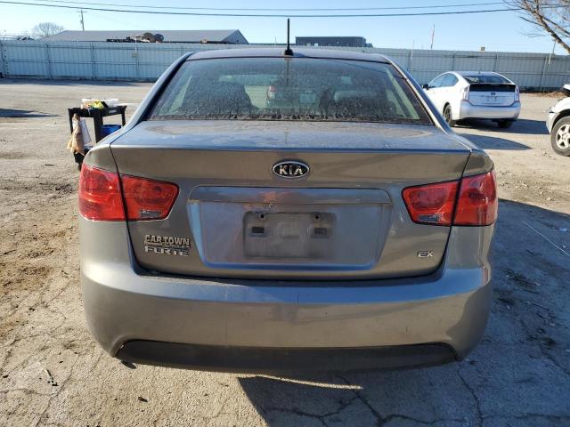 KNAFU4A26C5524523 - 2012 KIA FORTE EX SILVER photo 6