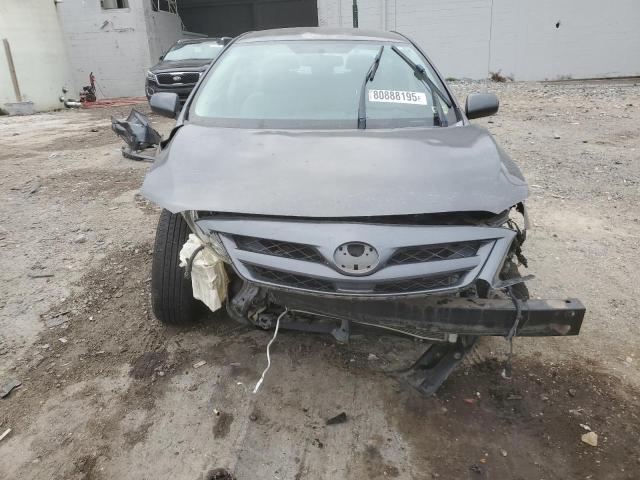 2T1BU4EEXBC689000 - 2011 TOYOTA COROLLA BASE GRAY photo 5