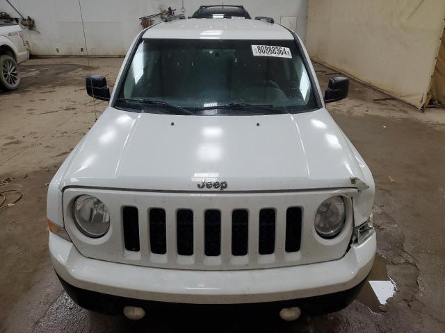 1C4NJPBB7FD438445 - 2015 JEEP PATRIOT SPORT WHITE photo 5