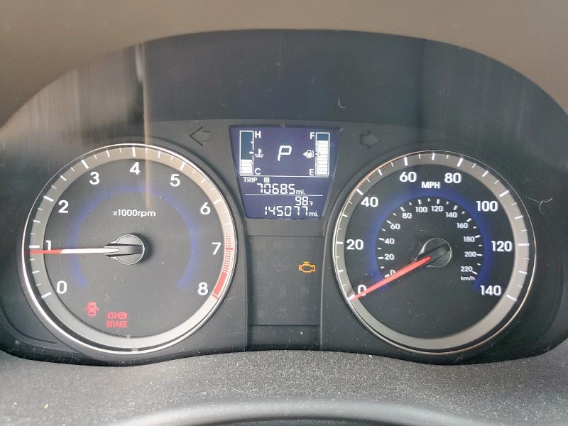 KMHCT5AE9FU199400 - 2015 HYUNDAI ACCENT GS WHITE photo 9