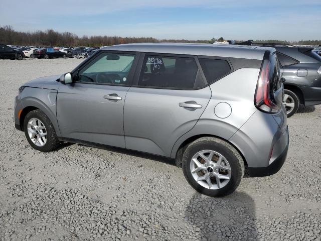 KNDJ23AU1P7876790 - 2023 KIA SOUL LX GRAY photo 2