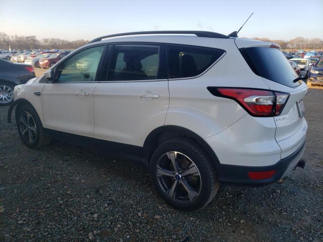 1FMCU0HD8JUD34145 - 2018 FORD ESCAPE SEL WHITE photo 2