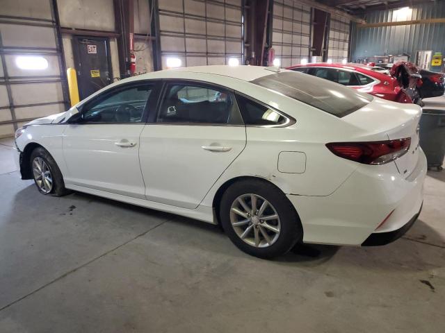 5NPE24AF9KH752442 - 2019 HYUNDAI SONATA SE WHITE photo 2
