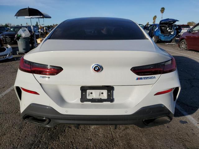 WBAGV8C02PCK32972 - 2023 BMW M850XI WHITE photo 6