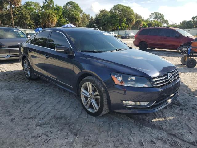 1VWCN7A39DC021091 - 2013 VOLKSWAGEN PASSAT SEL Azul foto 4