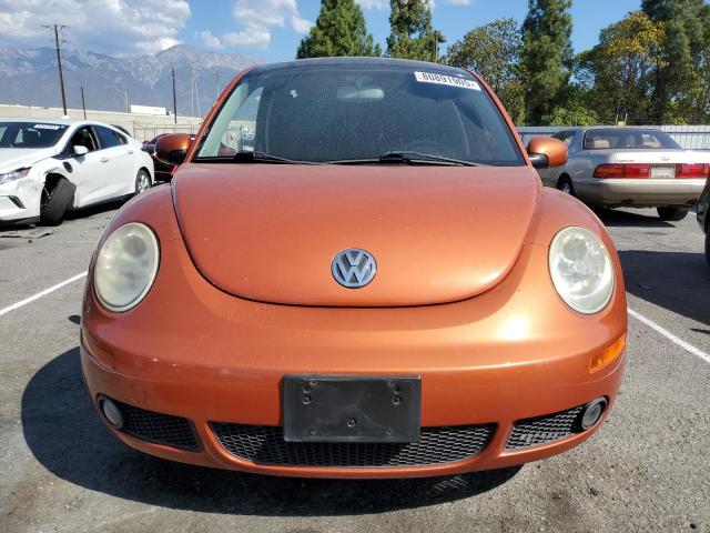 3VWRG3AG6AM023925 - 2010 VOLKSWAGEN NEW BEETLE 橙色 照片 5
