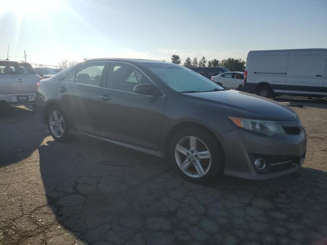 4T1BF1FK3CU030768 - 2012 TOYOTA CAMRY BASE GRAY photo 4