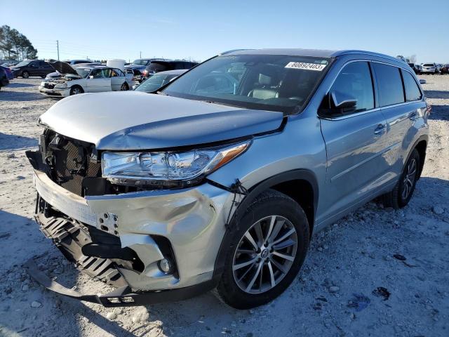 2017 TOYOTA HIGHLANDER SE, 