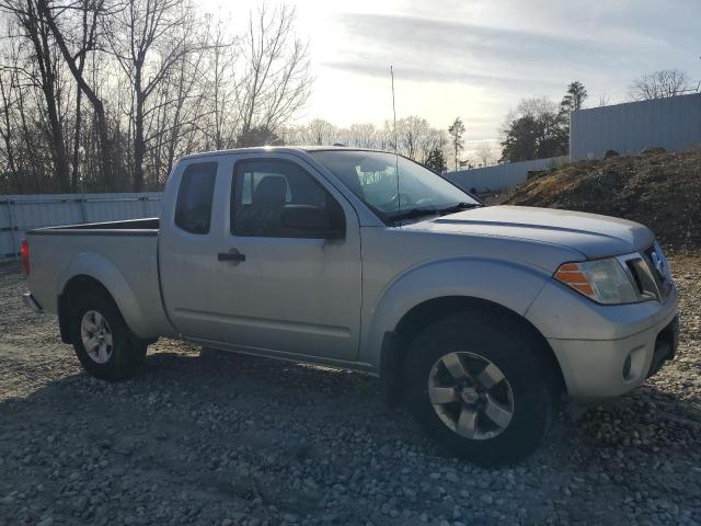 1N6AD0CW0DN710448 - 2013 NISSAN FRONTIER SV SILVER photo 4