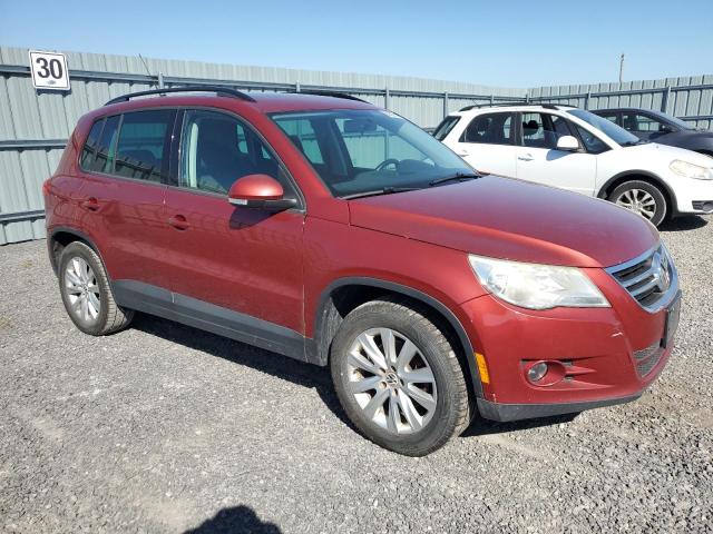 WVGAV7AX4BW000475 - 2011 VOLKSWAGEN TIGUAN S RED photo 4