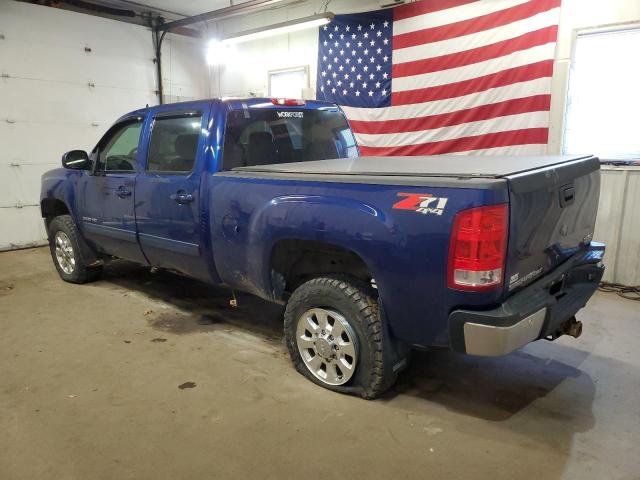 1GT121CG5DF177854 - 2013 GMC SIERRA K2500 SLT BLUE photo 2