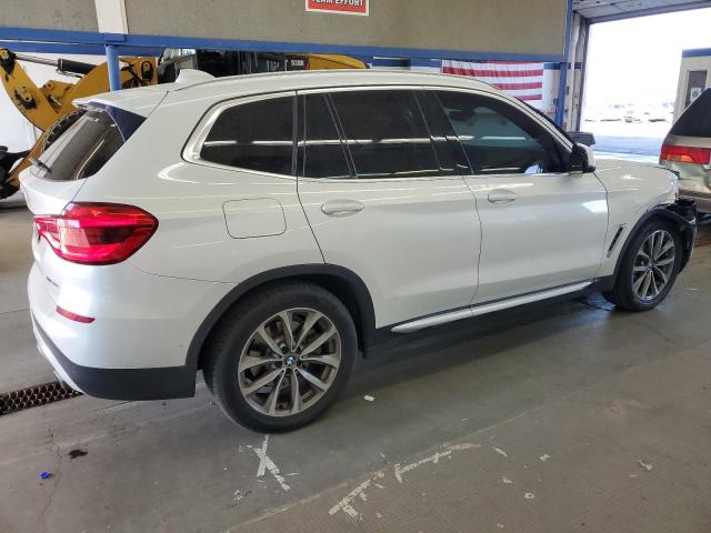 5UXTR9C54JLD73865 - 2018 BMW X3 XDRIVE30I WHITE photo 3