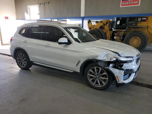 5UXTR9C54JLD73865 - 2018 BMW X3 XDRIVE30I WHITE photo 4