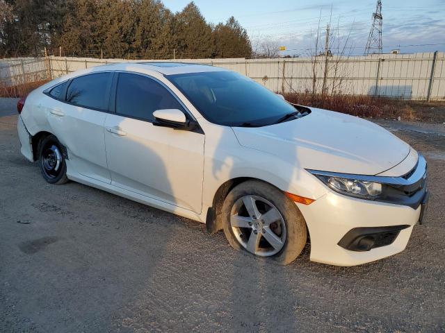 2HGFC2F87JH005463 - 2018 HONDA CIVIC EX WHITE photo 4