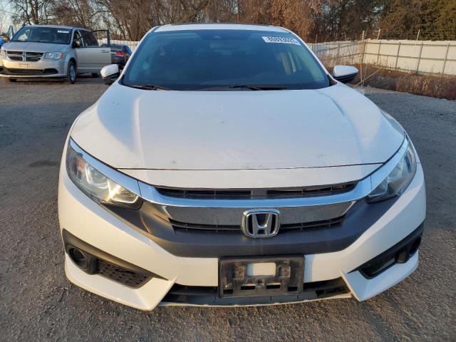 2HGFC2F87JH005463 - 2018 HONDA CIVIC EX WHITE photo 5