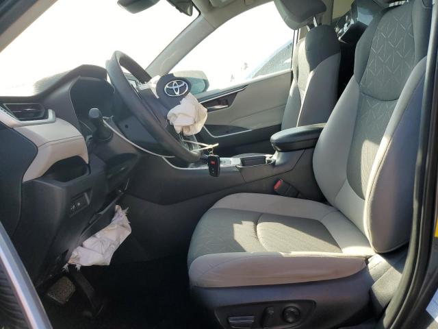 4T3RWRFV3MU027871 - 2021 TOYOTA RAV4 XLE GRAY photo 7