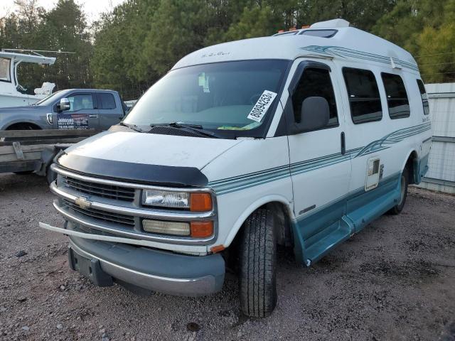 1GBHG31RX11142711 - 2001 CHEVROLET EXPRESS CU G3500 TWO TONE photo 2